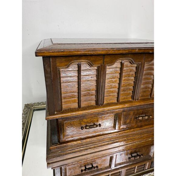 Vintage Wood Jewelry box with Drawer - Picture 9 of 10